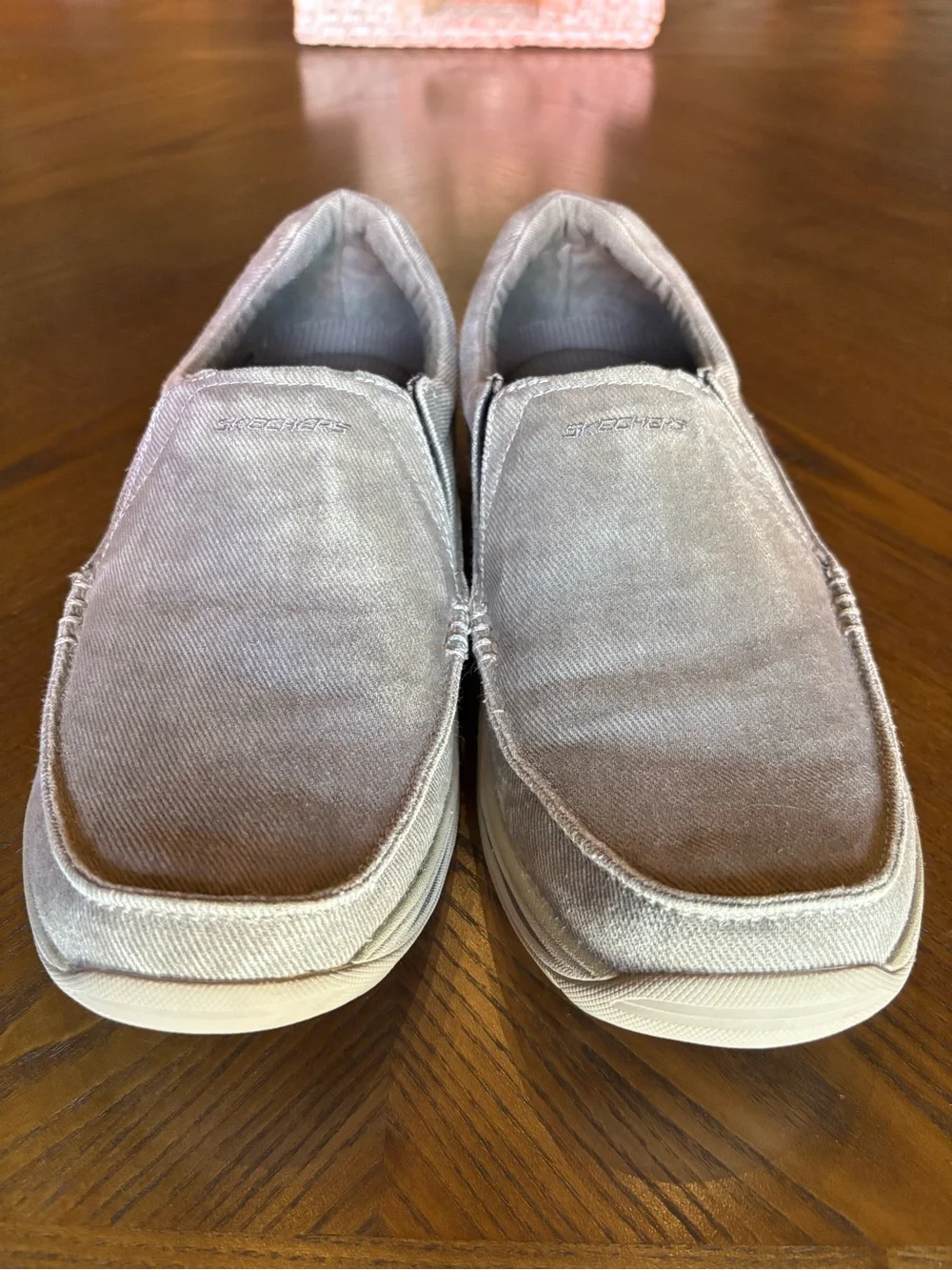 Skechers Relaxed Fit Men’s 9 Gray/Taupe Memory Foam Slip On Shoes